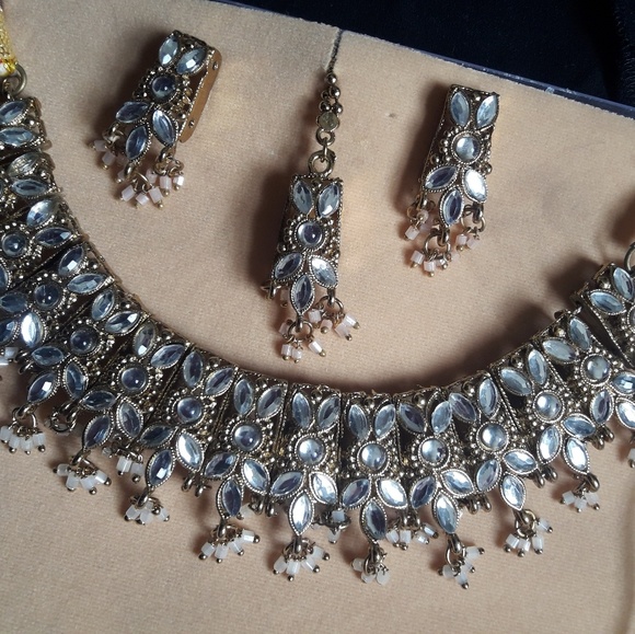 Jewelry  set - Picture 2 of 3